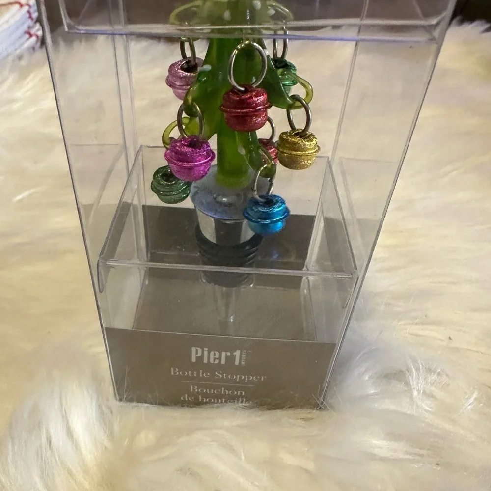 💜3/$15 Pier 1 Christmas Tree Bottle Stopper